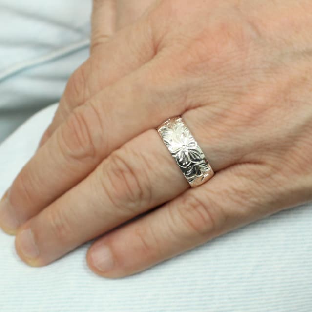 FLSリング　着用イメージ